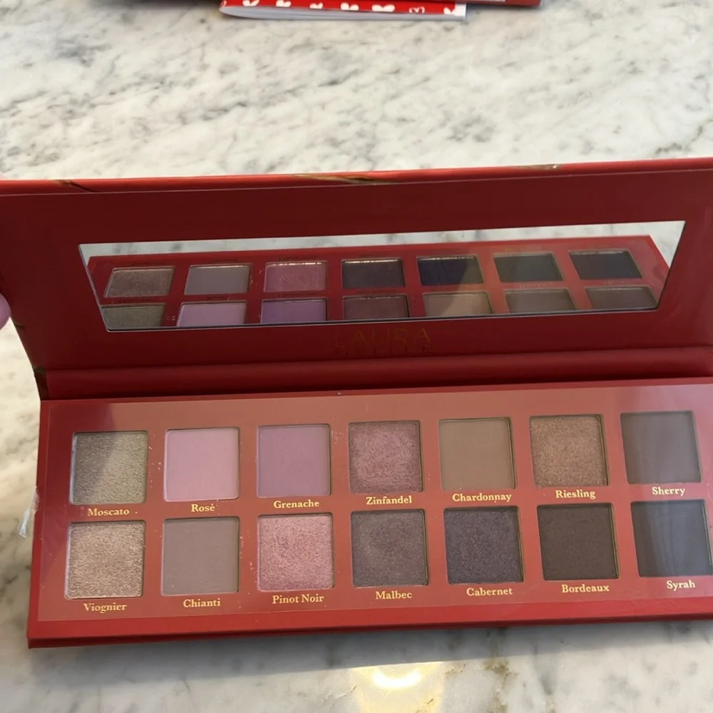 Laura Geller Eye Pallet - Picture 2 of 4